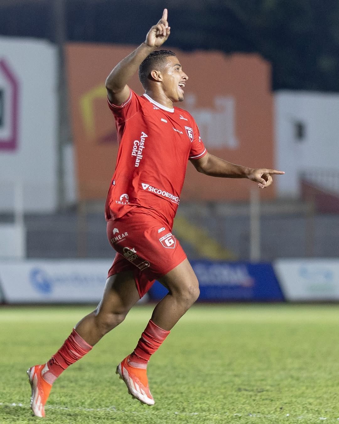 Guarani bate Ipatinga, mantém sonho do acesso e rebaixa Nacional de Muriaé no Módulo II