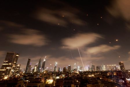 Irã utilizou mísseis hipersônicos no último ataque contra Israel, diz Guarda Revolucionária