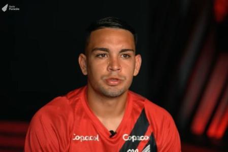 Fabrizio Peralta, volante emprestado pelo Cruzeiro ao Athletico-PR