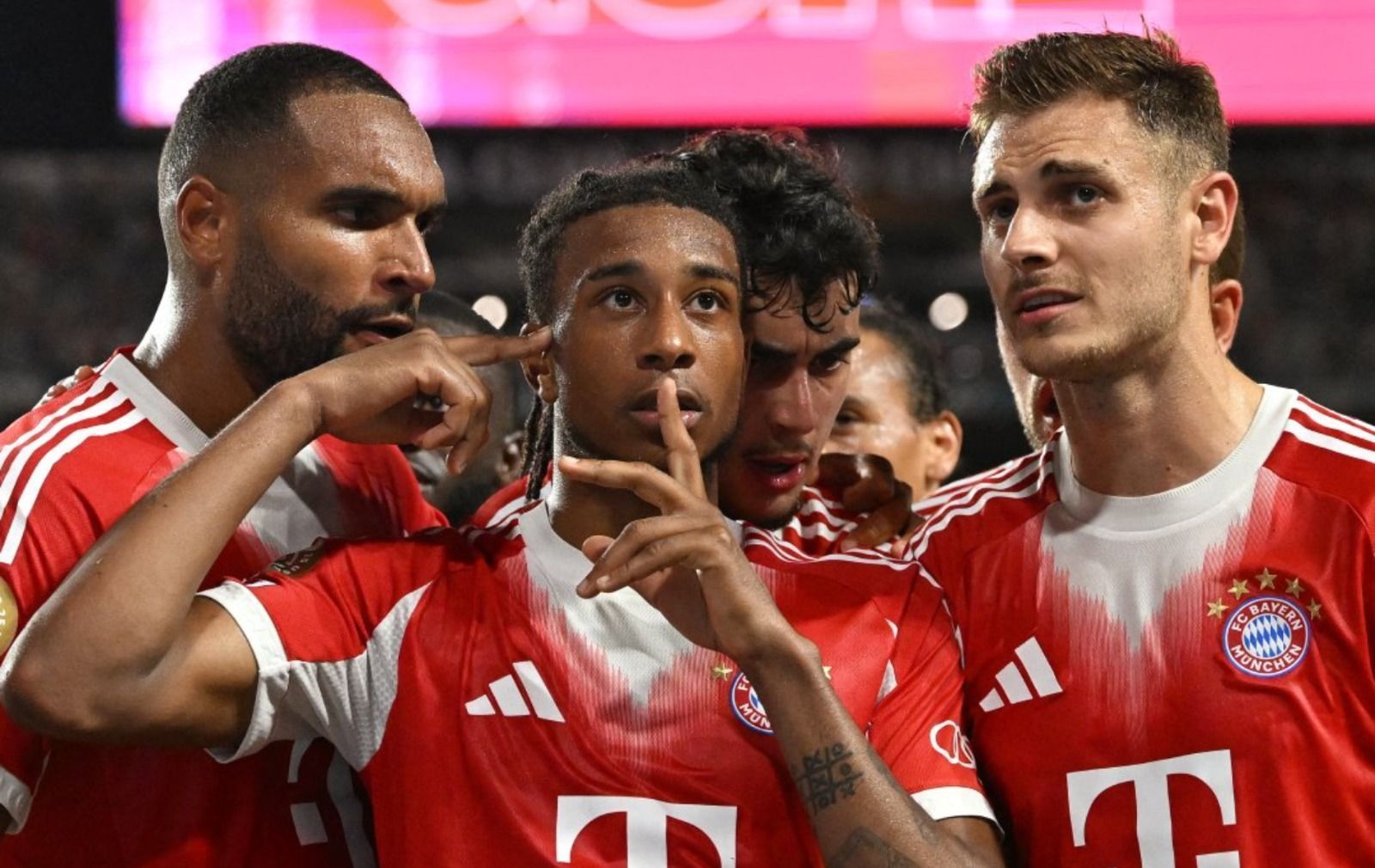 Bayern vence Boca, se classifica e derruba invencibilidade sul-americana no Mundial