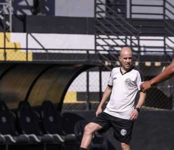 Athletic visita o Goiás nesta segunda-feira (23), pela Série B