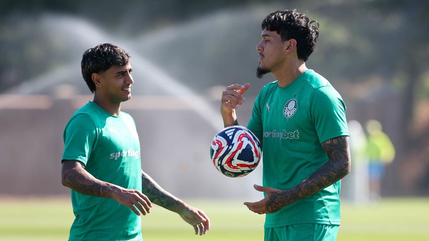 Palmeiras enfrenta Inter Miami em busca da classificação às oitavas do Mundial