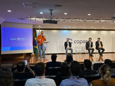 Governador em exercício de Minas Gerais, Mateus Simões, em agenda nesta segunda-feira (23)