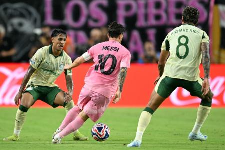 Abel Ferreira terá Lionel Messi pela frente no próximo jogo do Palmeiras no Mundial de Clubes