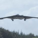 Conheça o B-2 Spirit, avião 'invisível' que os EUA usaram para atacar o Irã