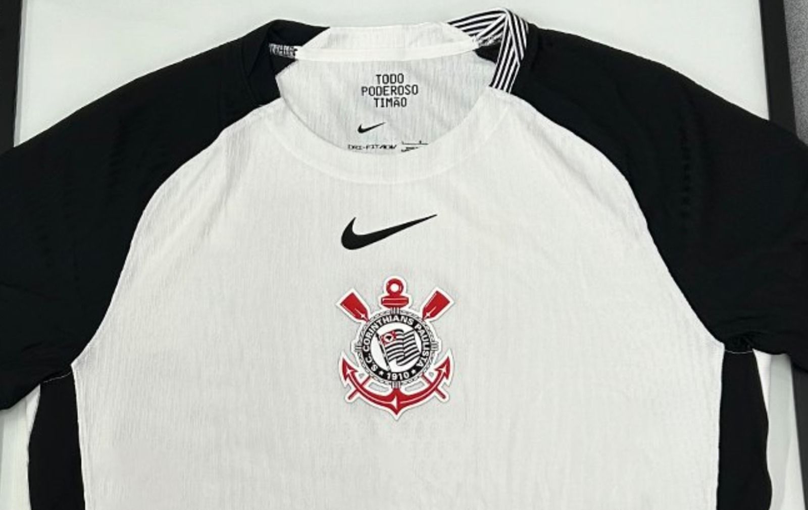 Cobiçado pela Adidas, Corinthians acerta renovação com a Nike; saiba detalhes