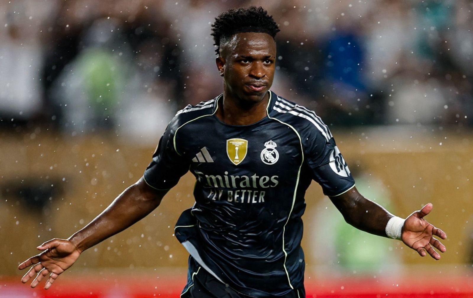 Vini Jr. brilha, Real Madrid goleia Salzburg e enfrentará Juventus nas oitavas do Mundial