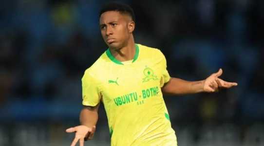Lucas Ribeiro é o principal jogador do Mamelodi Sundows, da África do Sul