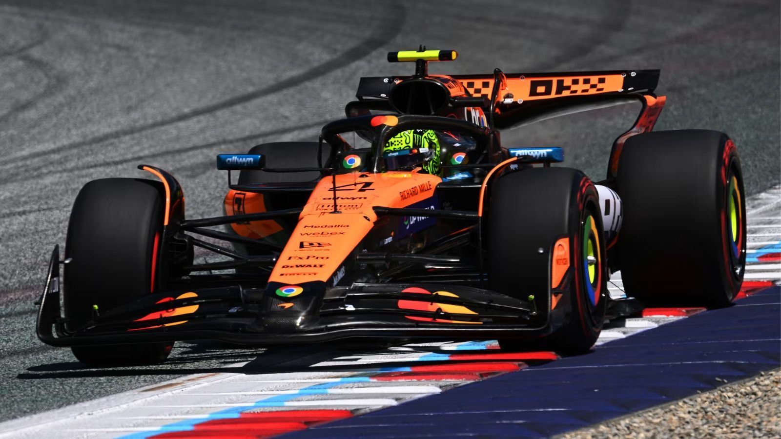 F1: McLaren domina terceiro treino livre na Áustria, e Bortoleto termina no top 10