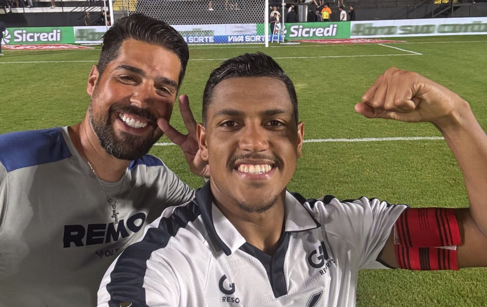 Campeão pelo Cruzeiro se reencontra no Remo e dispara na artilharia da Série B