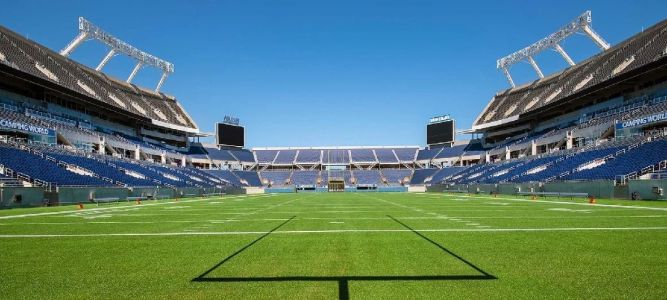 Camping World Stadium, em Orlando, na Flórida