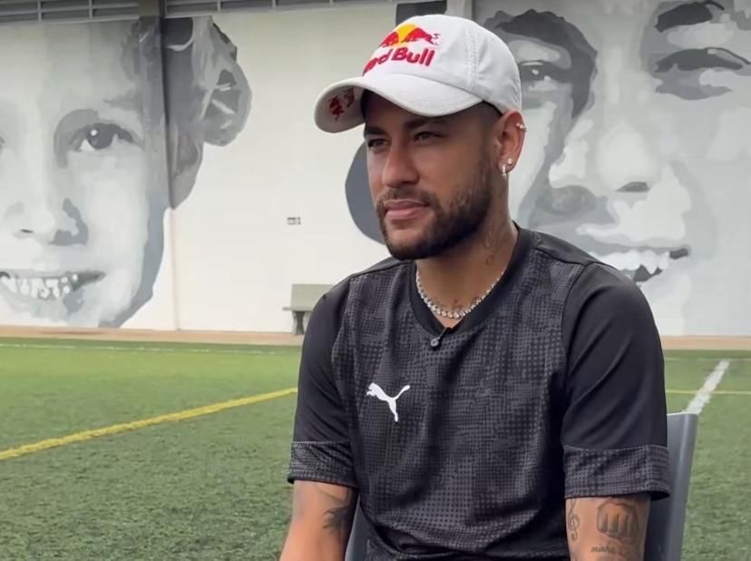 Neymar reage à classificação do Al-Hilal no Mundial sobre o Manchester City