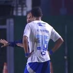 O que auxiliar de Jardim disse a Kauã Prates durante jogo do Cruzeiro na Vitória Cup