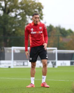 Carlos Vinícius está na mira do Corinthians após interessar São Paulo e Palmeiras