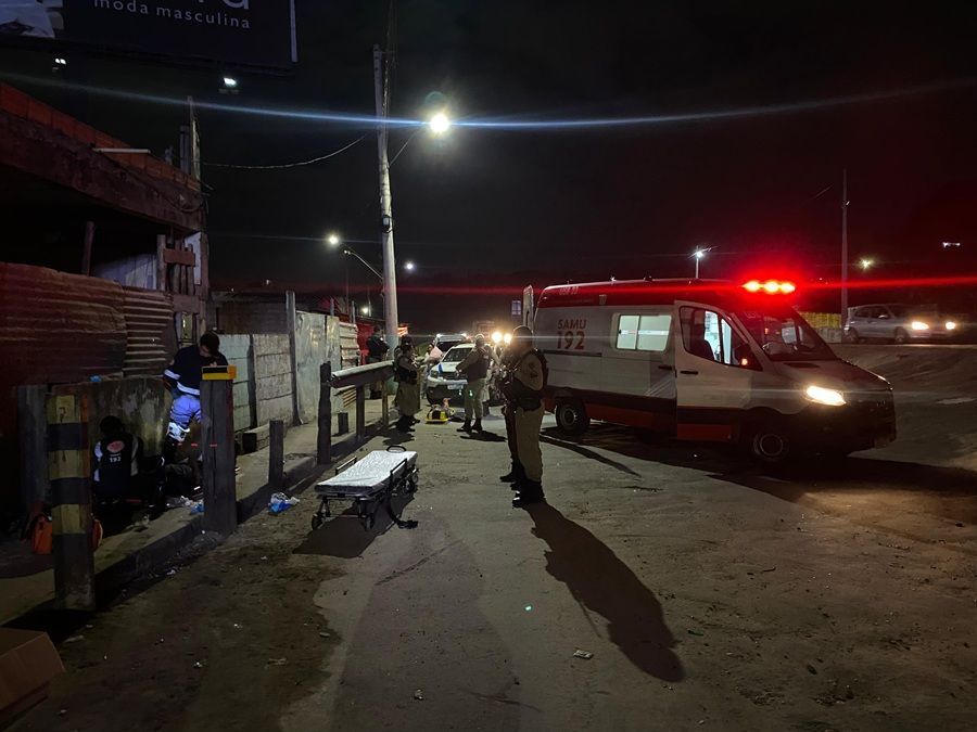 Dois feridos após briga generalizada em bar de Timóteo