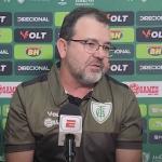 Enderson vê influência direta da arbitragem em derrota do América na Série B