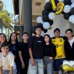 Zagueiro ganha festa de aniversário com tema do Atlético; veja vídeo