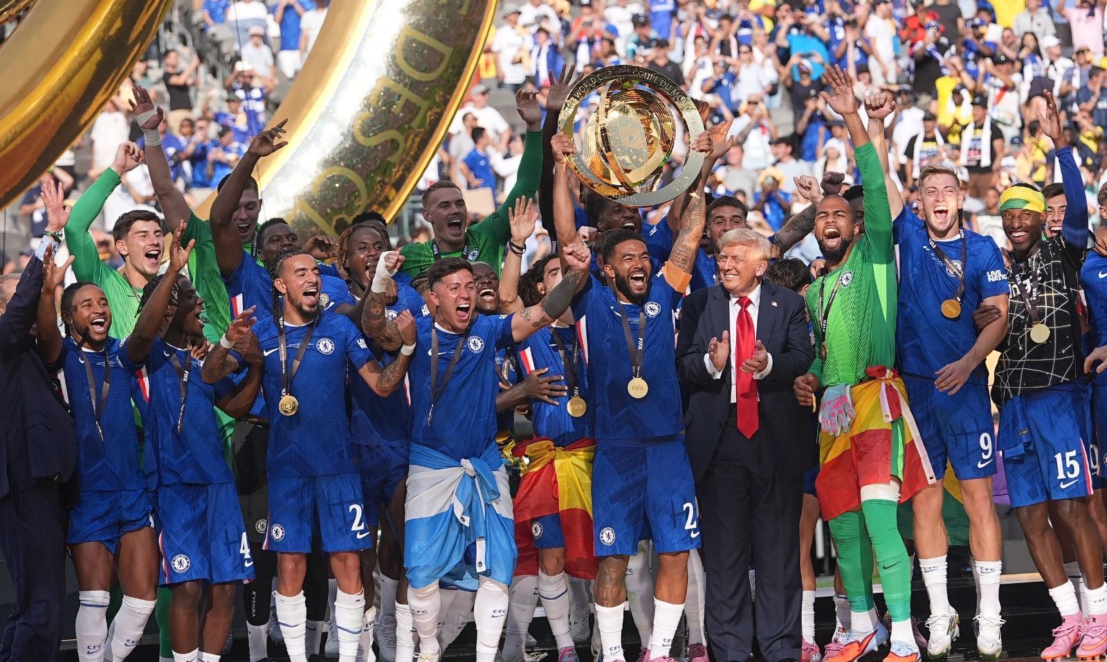 Trump diz que troféu original do Mundial de Clubes da Fifa foi guardado na Casa Branca