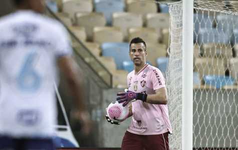 Fábio durante Fluminense x Cruzeiro em 2024