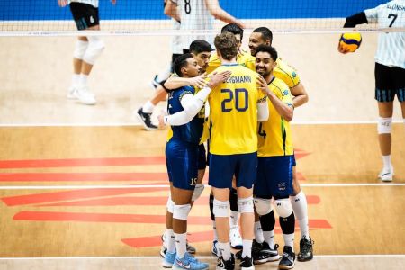 Brasil vence Argentina e encaminha vaga à fase final da Liga das Nações Masculina
