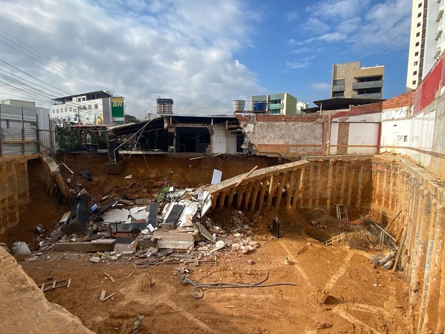 Desabamento em canteiro de obra compromete de edificações no Cidade Nobre, em Ipatinga