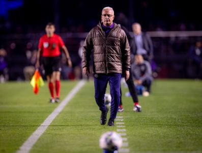 Dorival treinou com novidade na defesa do Corinthians