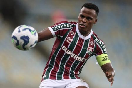 Jhon Arias se despediu do Fluminense através das redes sociais