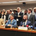 Oposição na Câmara decide cancelar recesso e mobilizar manifestações pró-Bolsonaro
