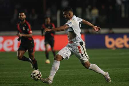 Operário e Atlético-GO se enfrentaram pela Série B