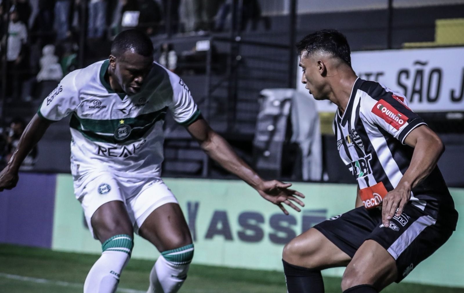 Athletic empata com vice-líder Coritiba e amplia sequência invicta na Série B