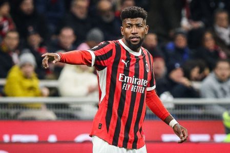 Emerson Royal, ex-Atlético, em ação pelo Milan