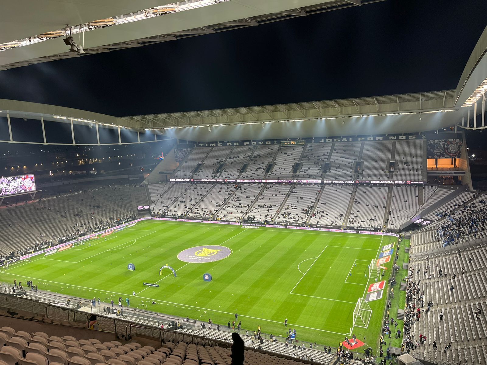 Escalação do Corinthians: Dorival surpreende e muda time para enfrentar o Cruzeiro