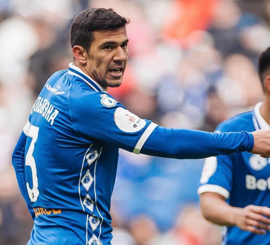 Ex-Corinthians, Balbuena desembarca em Porto Alegre para assinar com o Grêmio
