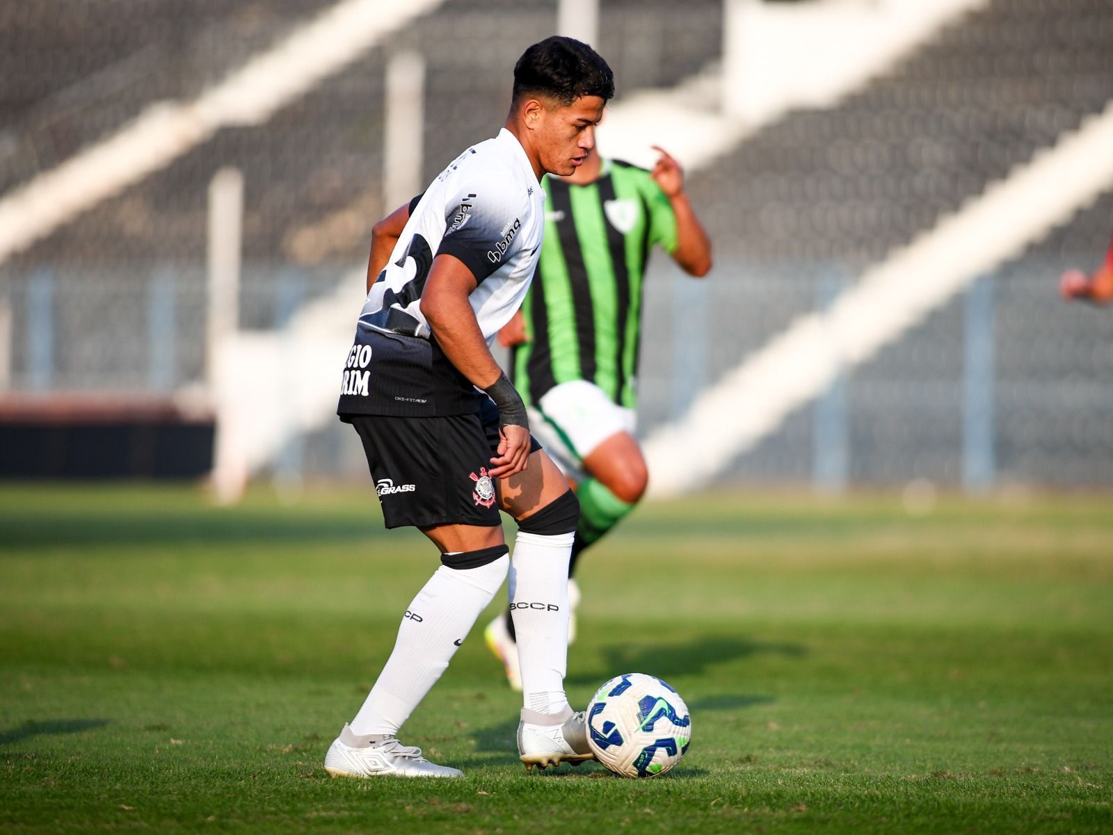 Corinthians: atacante se destaca no sub-20 e alcança artilharia
