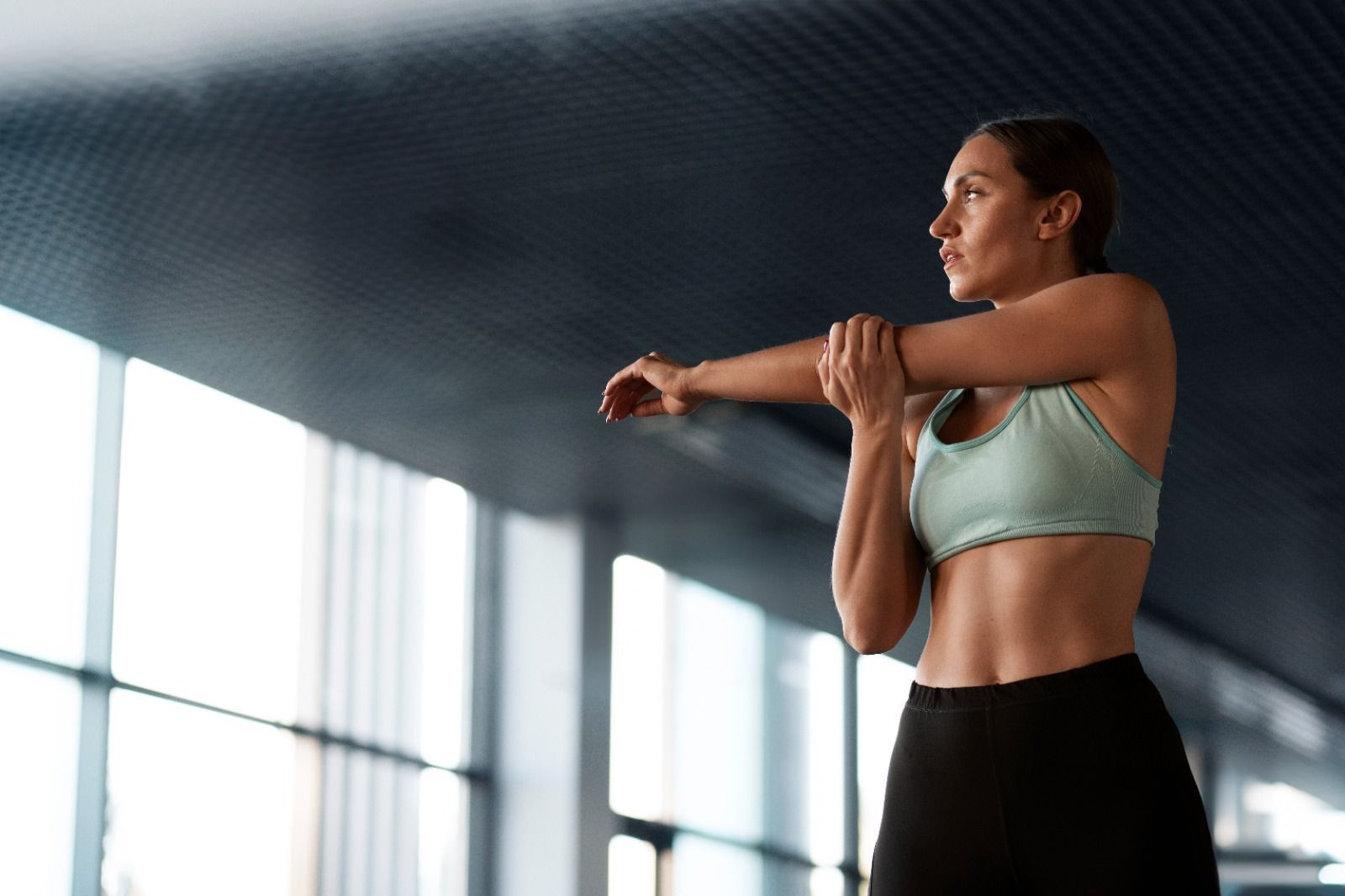 Três exercícios simples para começar o dia e cuidar da circulação