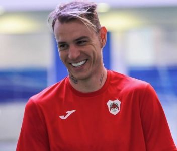 Róger Guedes pelo Al-Rayyan, do Catar