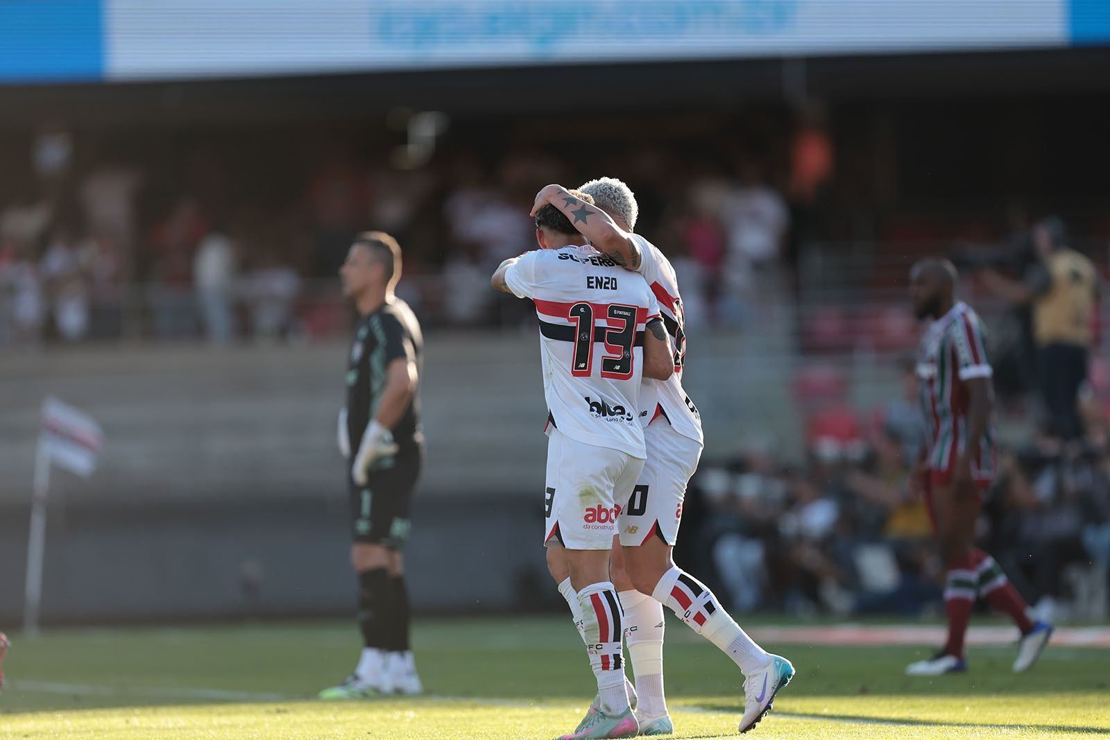 São Paulo mantém tabu contra o Fluminense pelo Brasileiro; confira