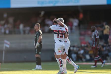 Enzo Díaz e Luciano foram titulares na vitória do São Paulo contra o Fluminense