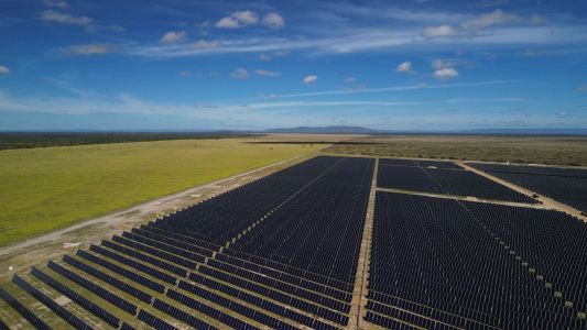Usina fotovoltaíca