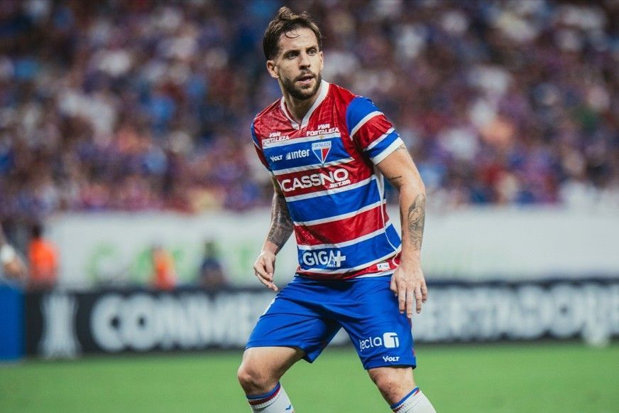 Volante do Fortaleza alcança marca inédita desde 2018 no Campeonato Brasileiro