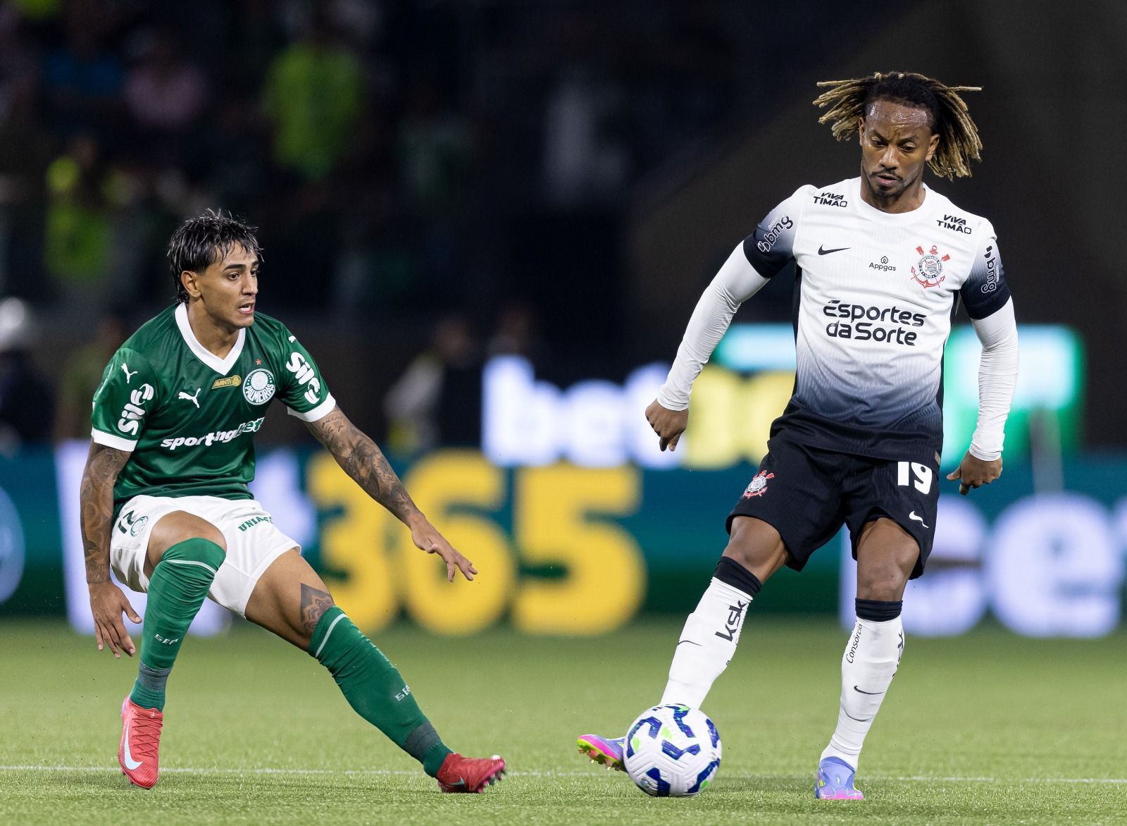 Palmeiras leva a melhor contra o Corinthians em mata-matas; veja retrospecto
