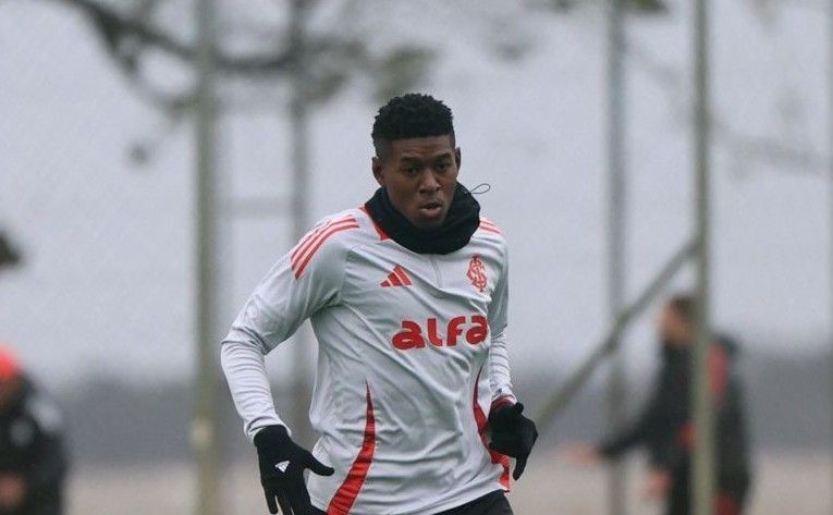 Escalação do Inter: Roger promove dois retornos para enfrentar Fluminense