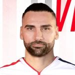 Léo Gamalho é anunciado por clube da Série B e retoma busca por recorde de gols