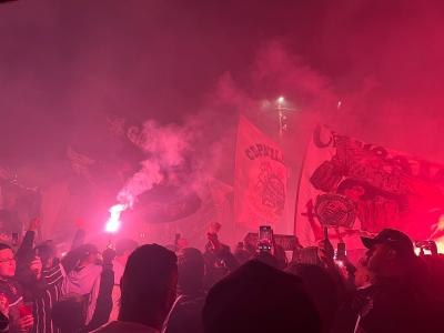 Recepção da torcida do Corinthians antes de clássico contra o Palmeiras
