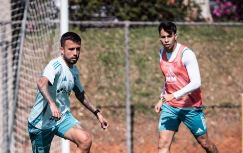 Matheus Henrique e Kaio Jorge durante treino do Cruzeiro