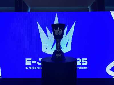 Troféu dado aos campeões de cada categoria do E-JAM 2025