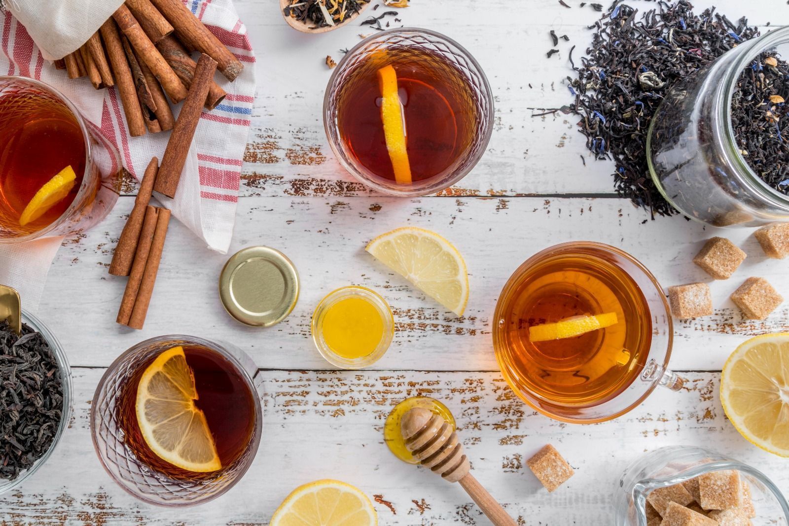 Melhor que Ozempic? 7 bebidas que aceleram o metabolismo e ajudam a queimar gordura abdominal naturalmente