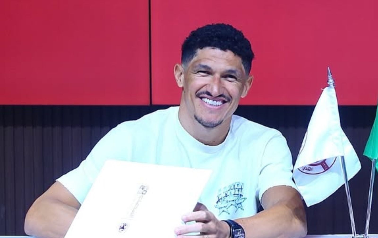 Campeão pelo Cruzeiro, Luvannor é anunciado por novo clube