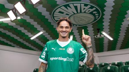 Khellven foi anunciado como novo reforço do Palmeiras