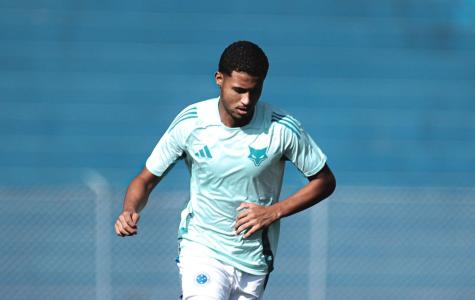 Luis Felipy é um dos laterais da base do Cruzeiro